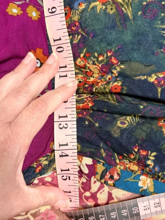 Natural Life Women’s Patchwork Floral Colorful Boho Festival Cropped Pants Sz M - Picture 8 of 9